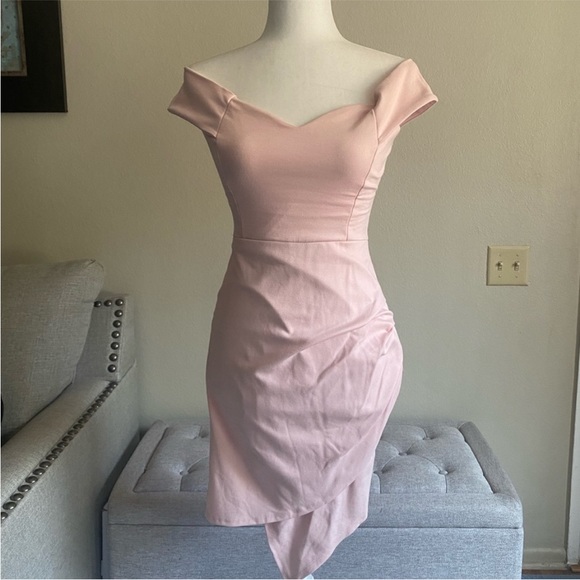 Fashion Nova Do or Die Pastel Pink Bodycon Mini Dress✨ - Picture 3 of 7